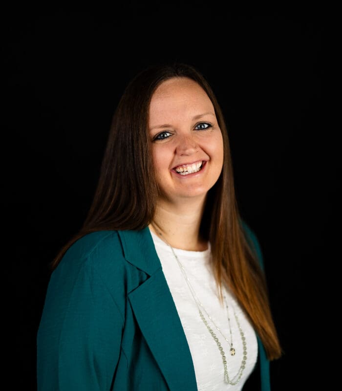 Kara Pieschke, CIC, PLCS, AFIS